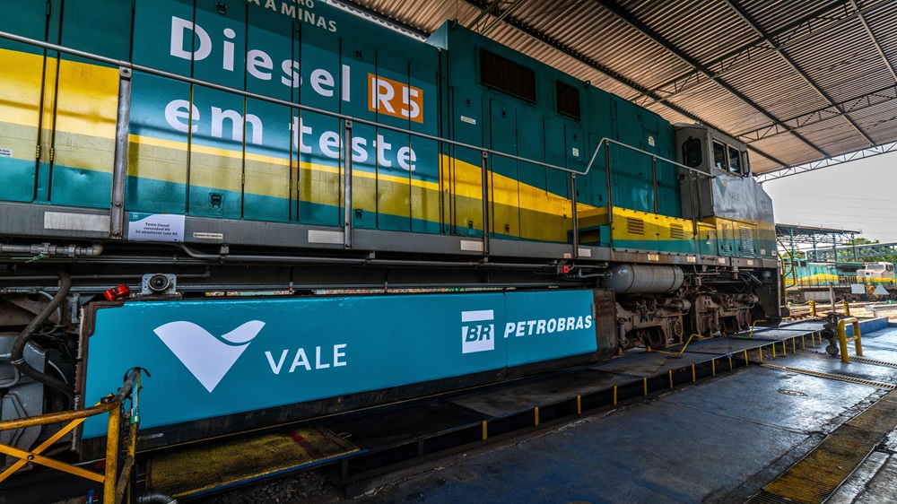 Locomotive in the Vitória-Minas Railway